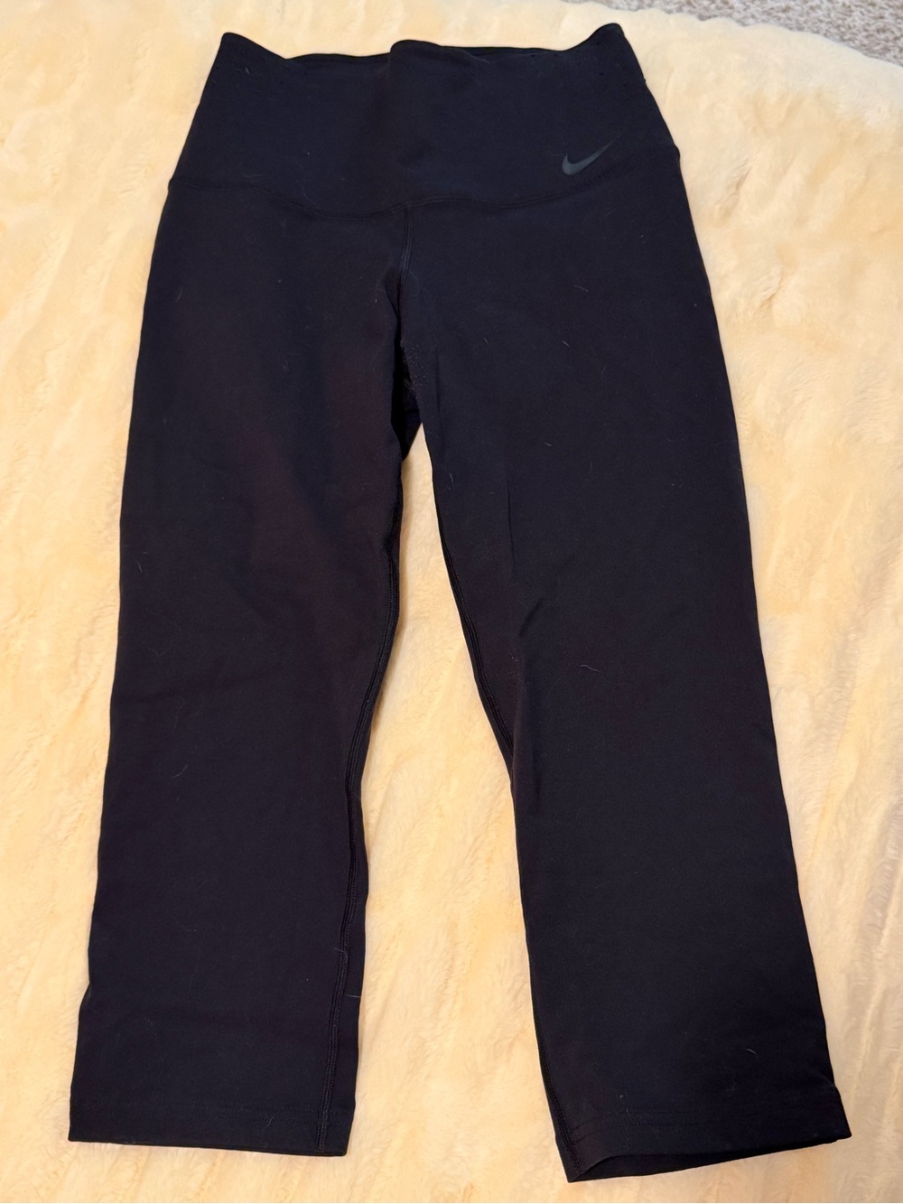 Nike Black Cropped Drifit Leggings